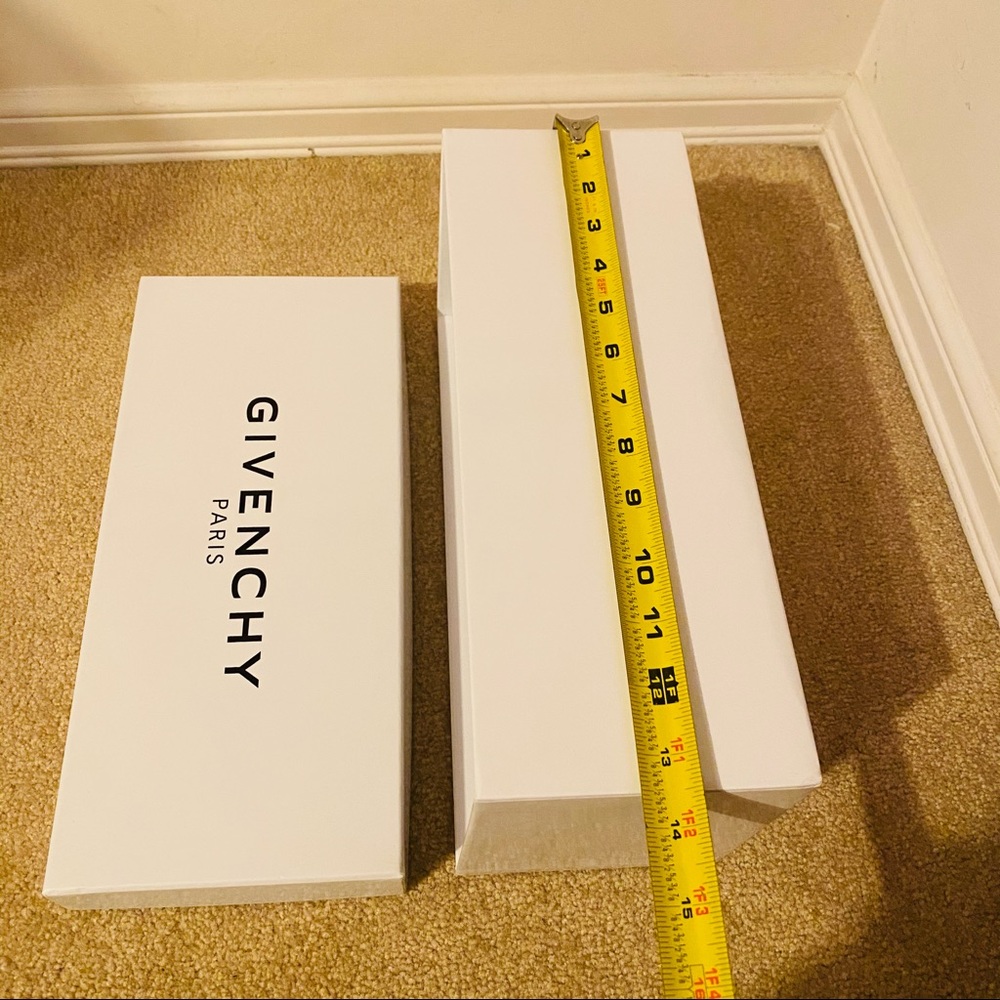 Givenchy empty box white - Picture 4 of 7
